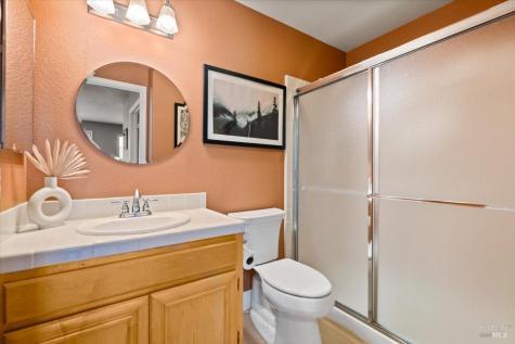 1814 Heather Lane Petaluma CA 94954