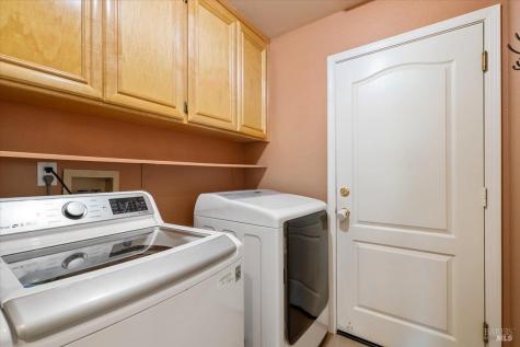 1814 Heather Lane Petaluma CA 94954