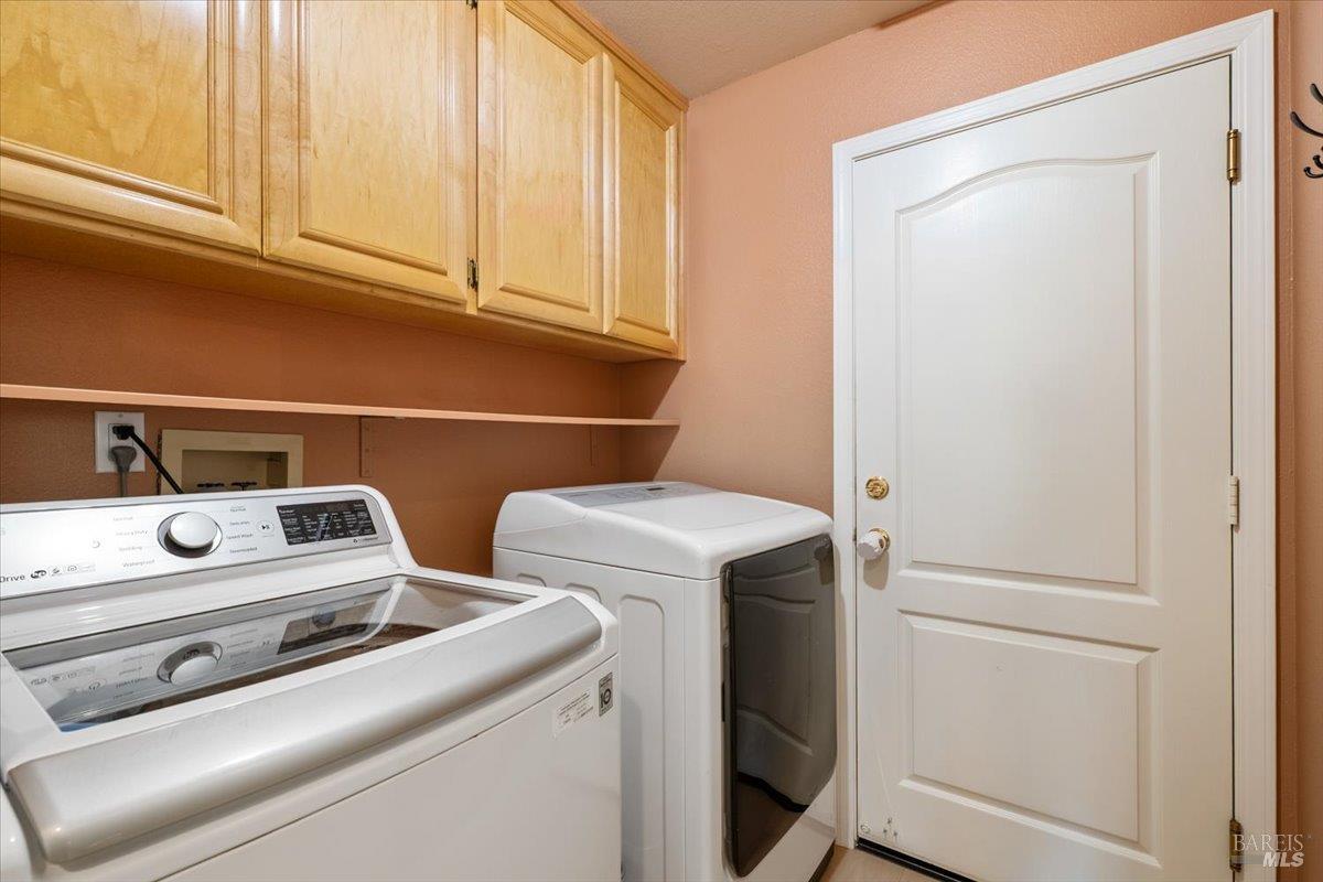 1814 Heather Lane Petaluma CA 94954