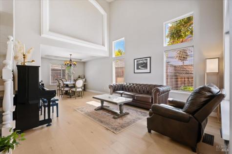 1814 Heather Lane Petaluma CA 94954