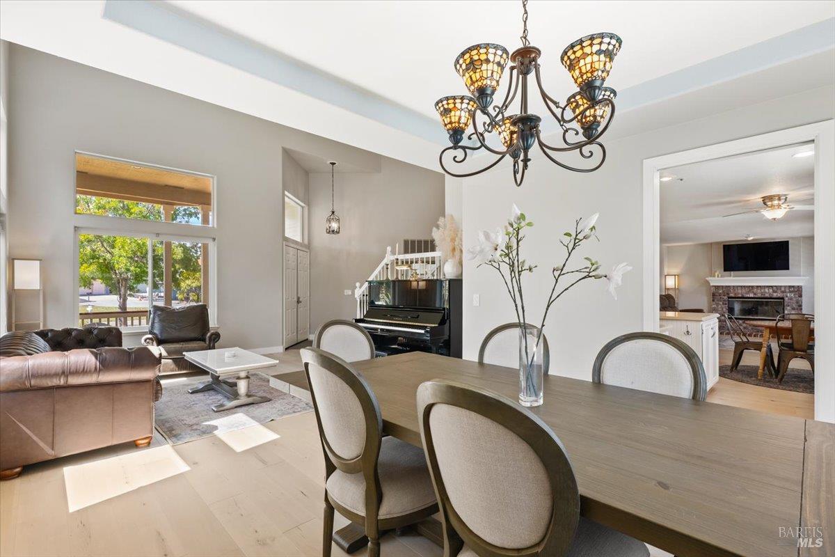 1814 Heather Lane Petaluma CA 94954