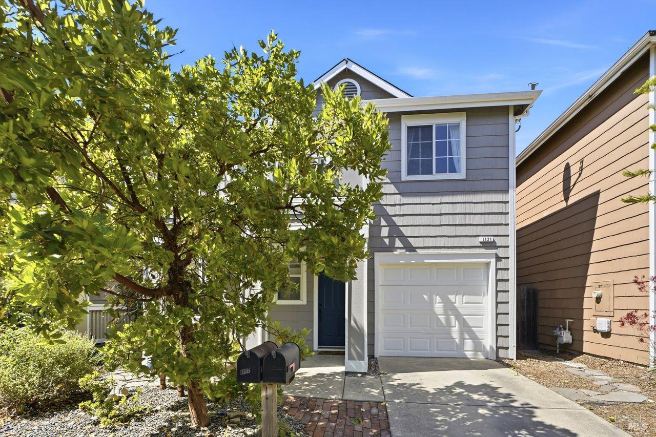 1121 Brighton View Circle Petaluma CA 94952