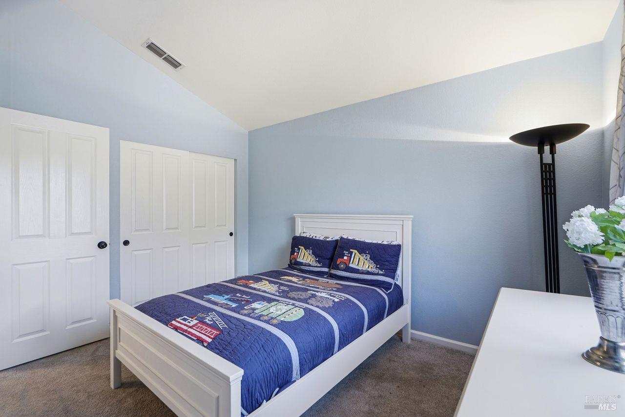 1121 Brighton View Circle Petaluma CA 94952