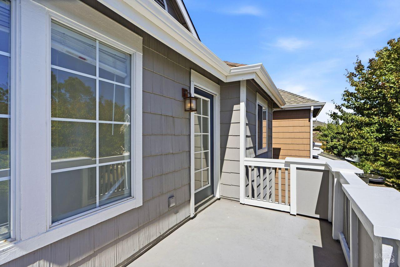 1121 Brighton View Circle Petaluma CA 94952