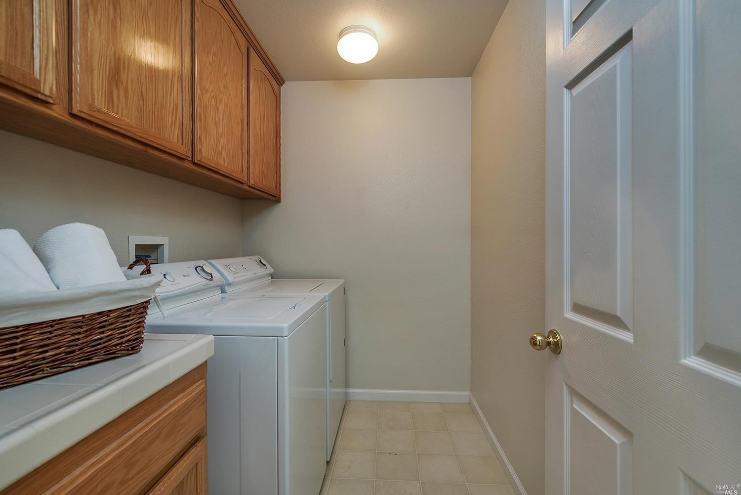 128 Village Oaks Court Healdsburg CA 95448