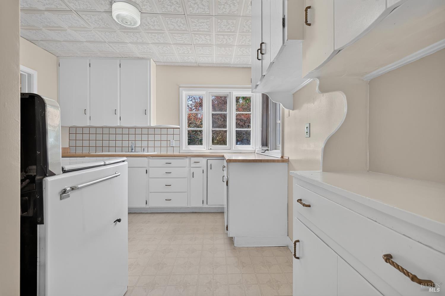 620 Dexter Street Santa Rosa CA 95404