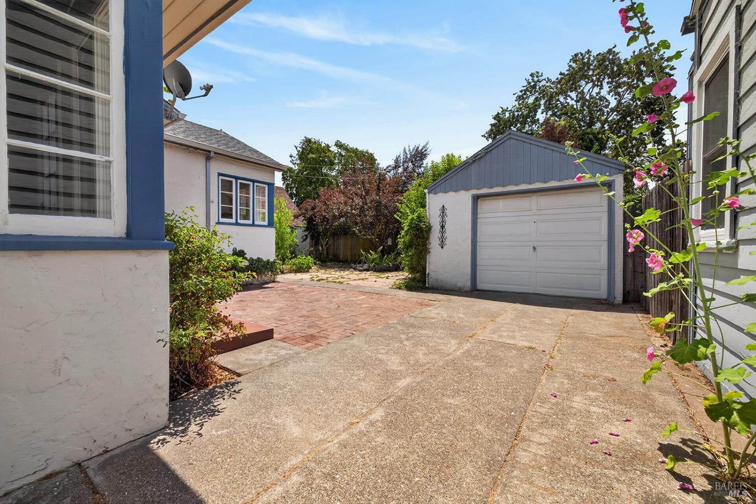 620 Dexter Street Santa Rosa CA 95404
