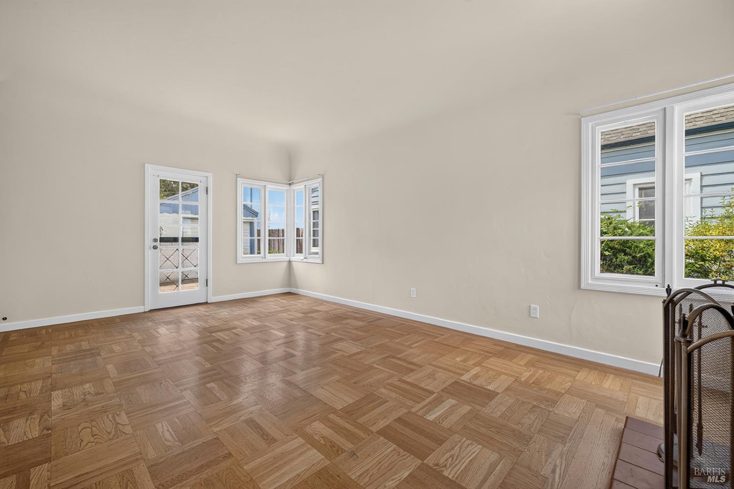 620 Dexter Street Santa Rosa CA 95404