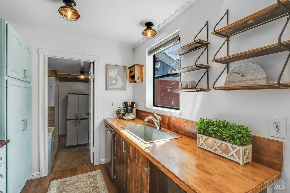 206 Hillcrest Avenue Benicia CA 94510