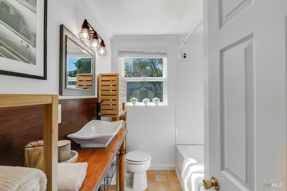 206 Hillcrest Avenue Benicia CA 94510