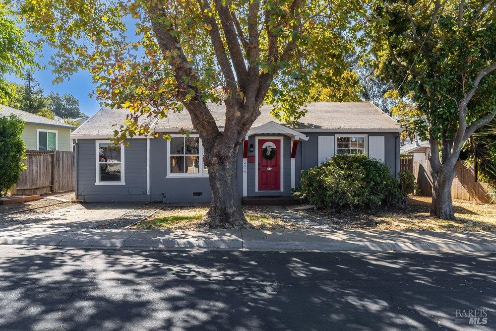 206 Hillcrest Avenue Benicia CA 94510