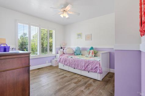 6537 Birch Drive Santa Rosa CA 95404