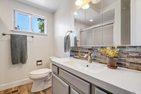 6537 Birch Drive Santa Rosa CA 95404