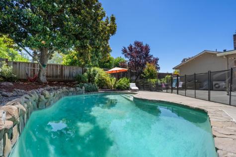 6537 Birch Drive Santa Rosa CA 95404