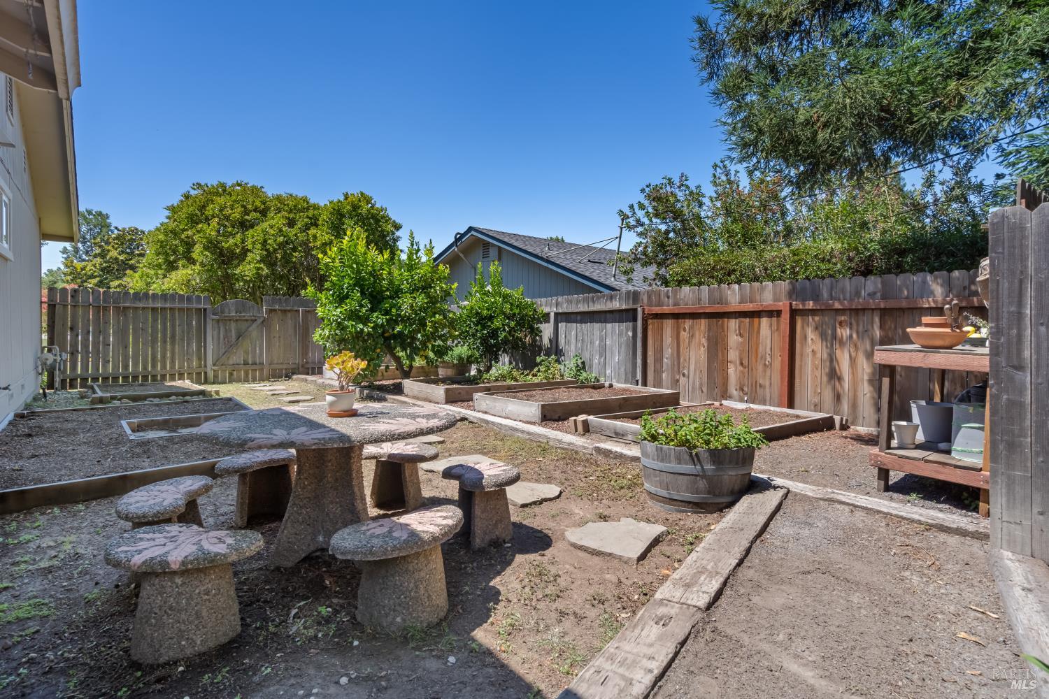 6537 Birch Drive Santa Rosa CA 95404