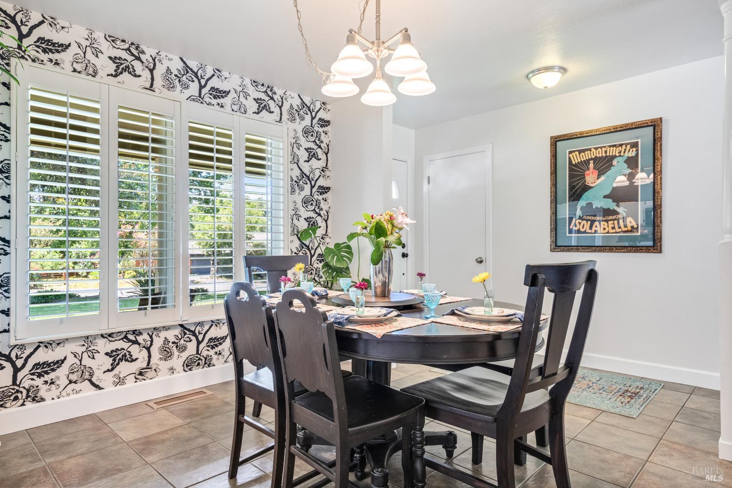 6537 Birch Drive Santa Rosa CA 95404