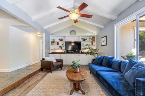 6537 Birch Drive Santa Rosa CA 95404
