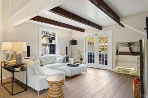 1846 Indian Valley Road Novato CA 94947