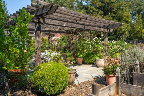 1846 Indian Valley Road Novato CA 94947