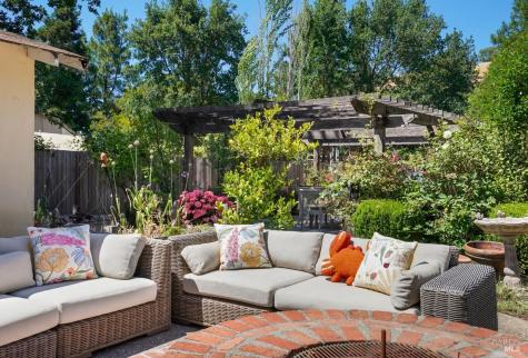 1846 Indian Valley Road Novato CA 94947