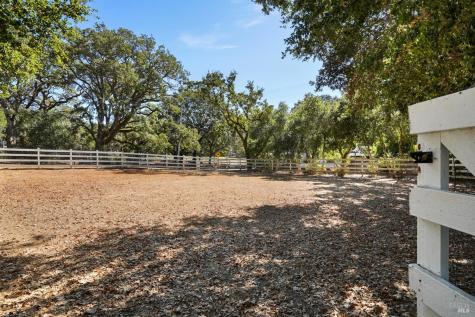 1846 Indian Valley Road Novato CA 94947