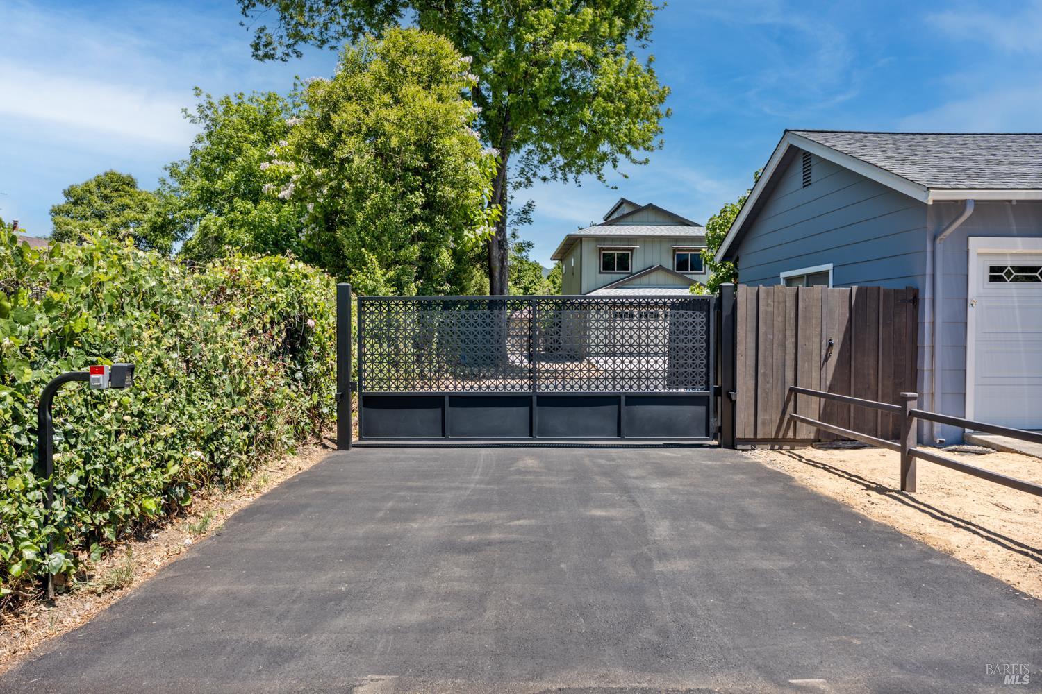 629 Myron Street Ukiah CA 95482