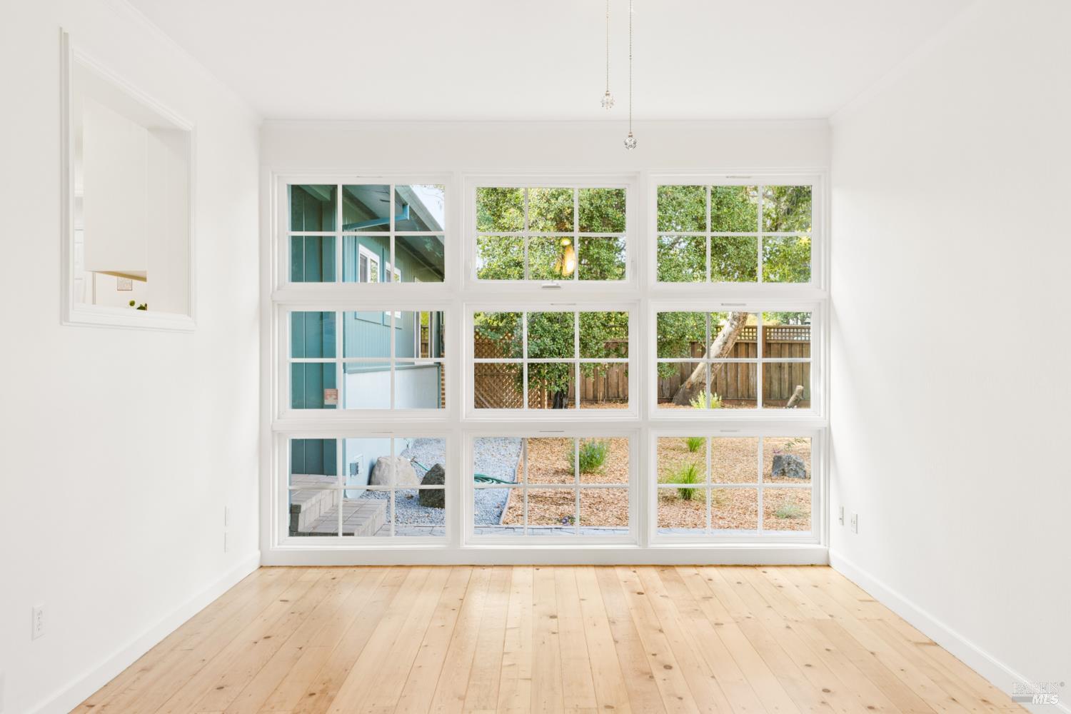 2033 Shady Lane Novato CA 94945