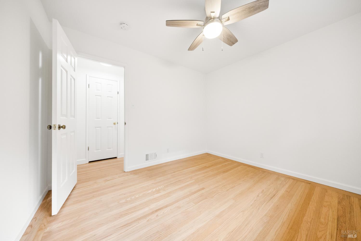 2033 Shady Lane Novato CA 94945