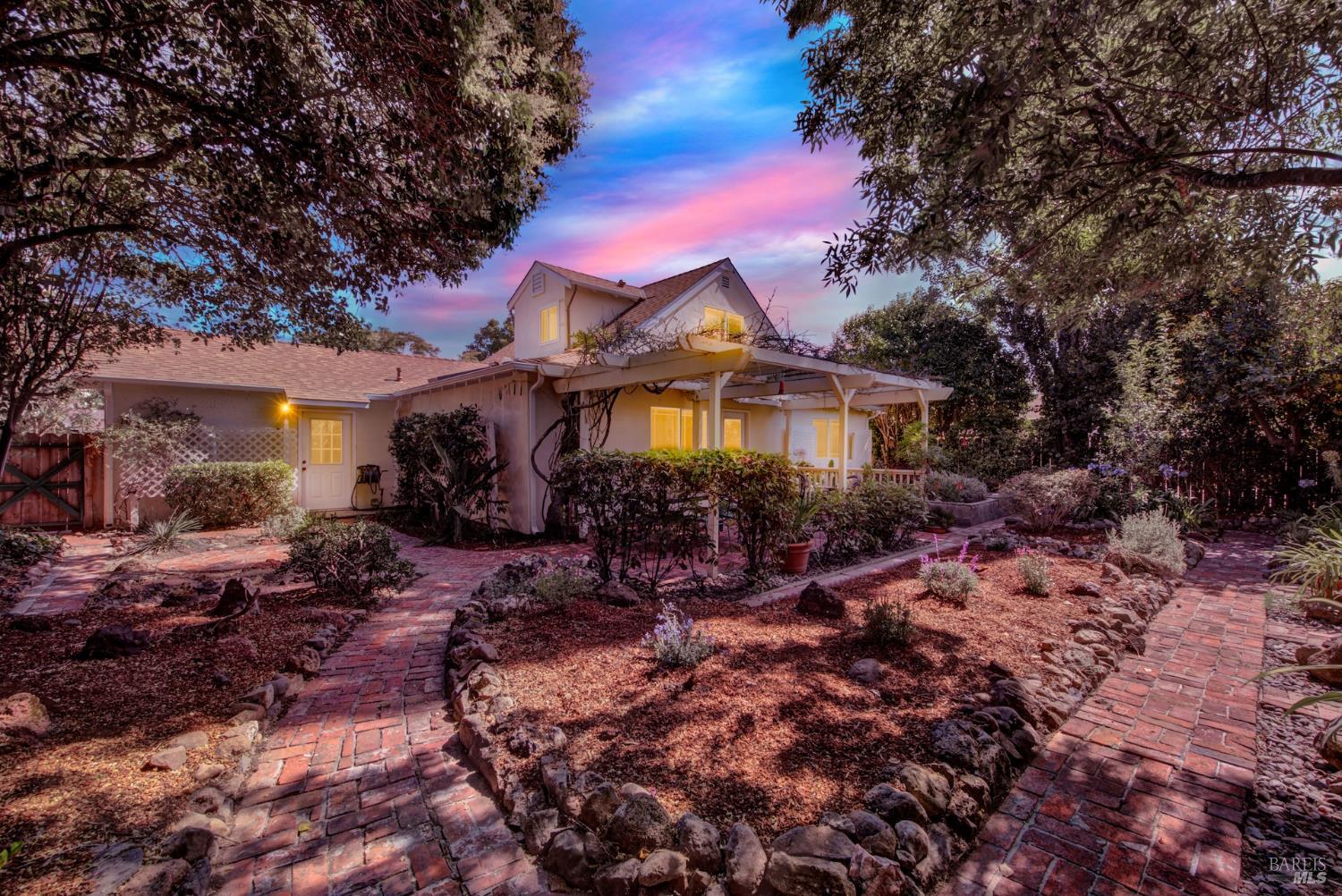 2521 Dorset Street Napa CA 94558