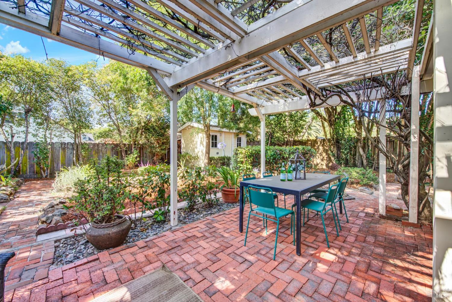 2521 Dorset Street Napa CA 94558