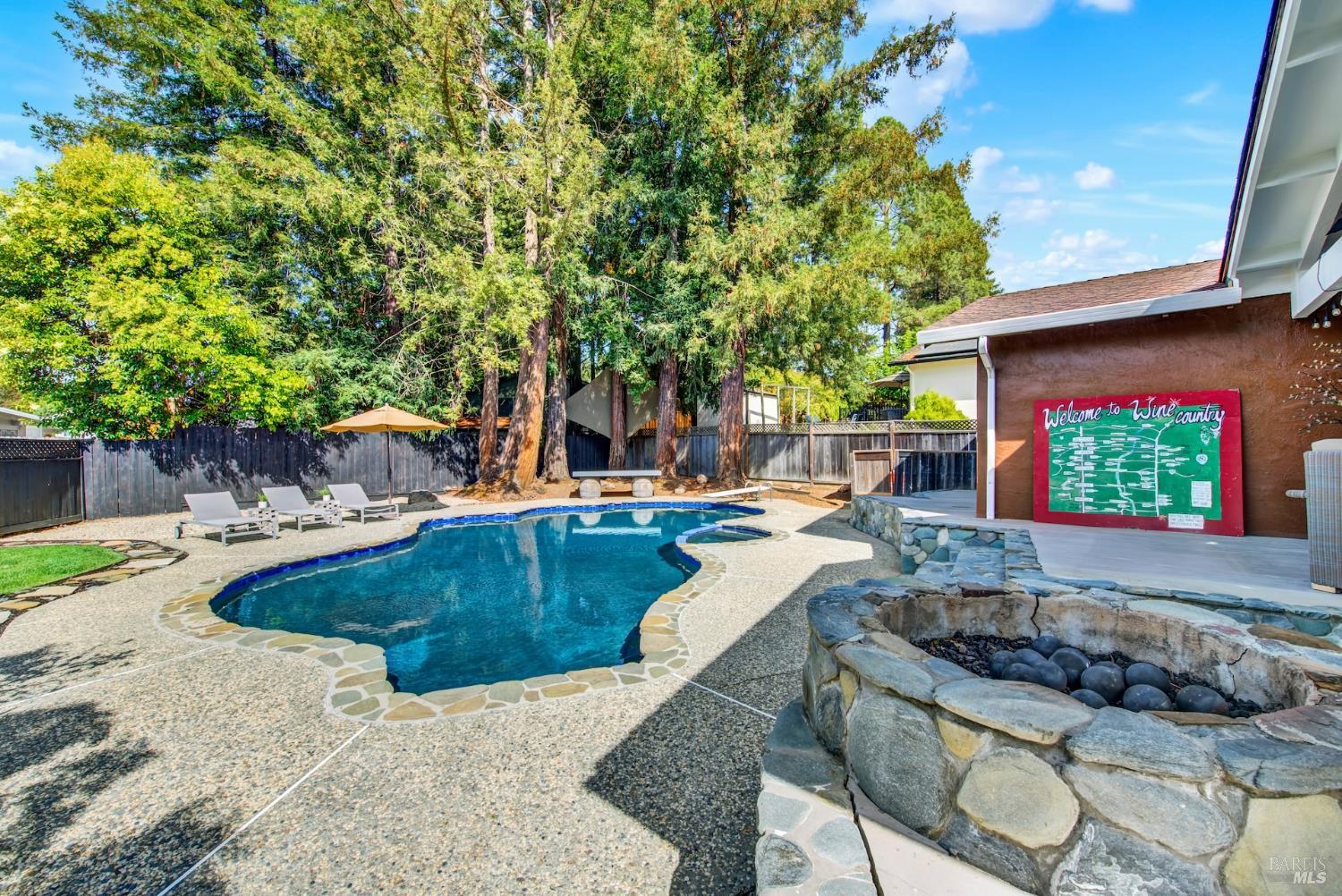 1115 Larkin Way Napa CA 94558