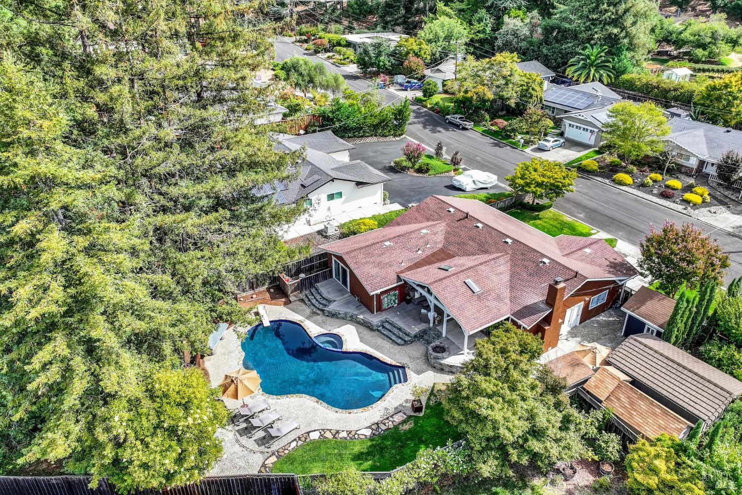 1115 Larkin Way Napa CA 94558