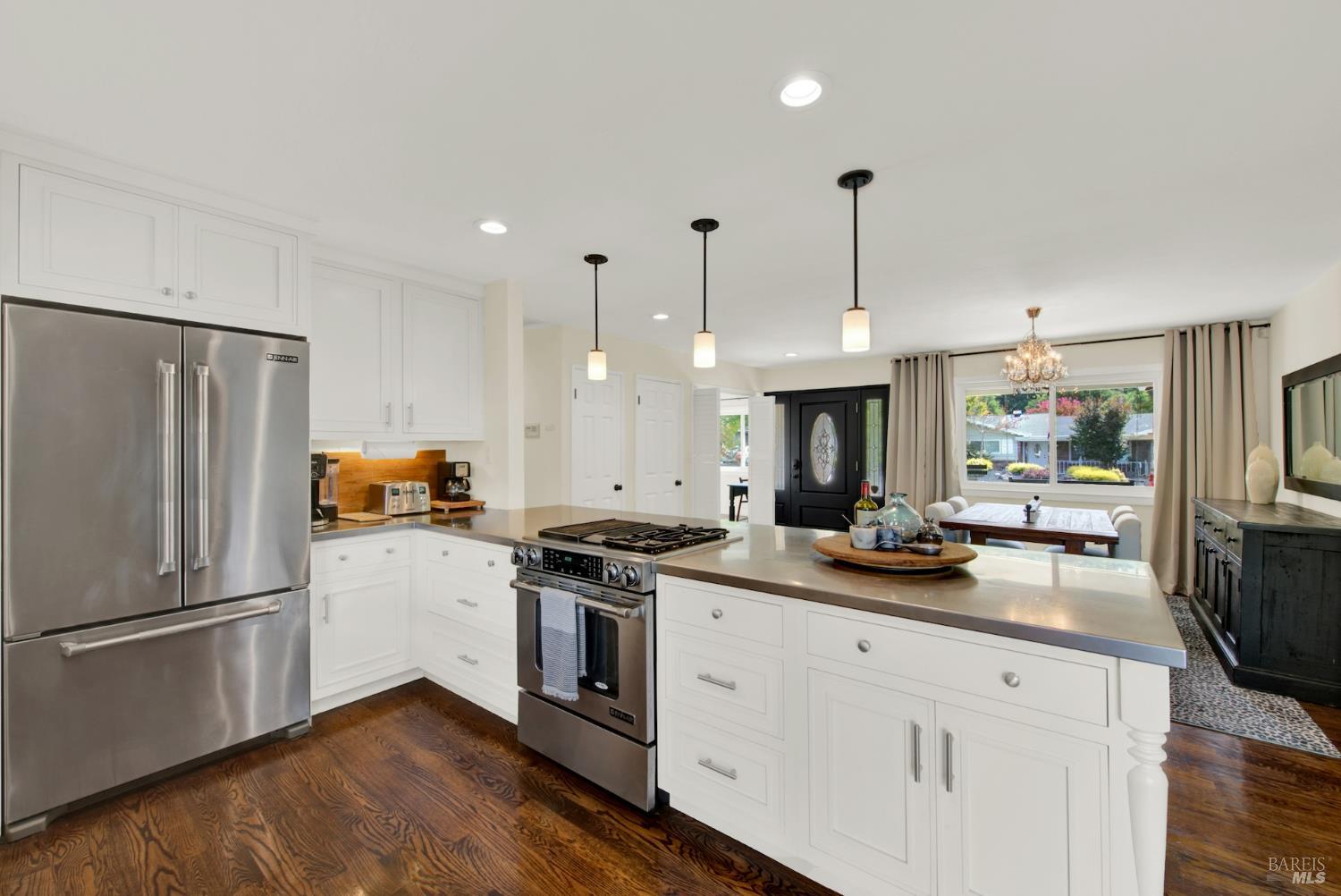 1115 Larkin Way Napa CA 94558