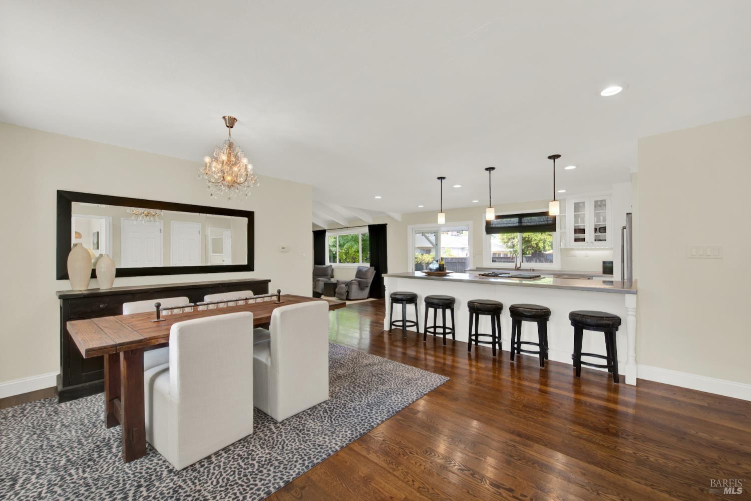 1115 Larkin Way Napa CA 94558