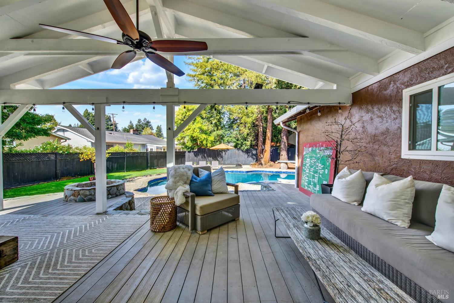 1115 Larkin Way Napa CA 94558