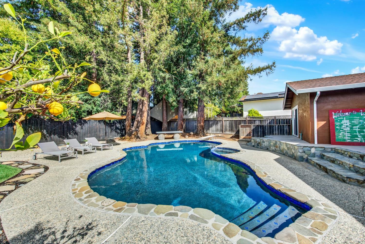 1115 Larkin Way Napa CA 94558