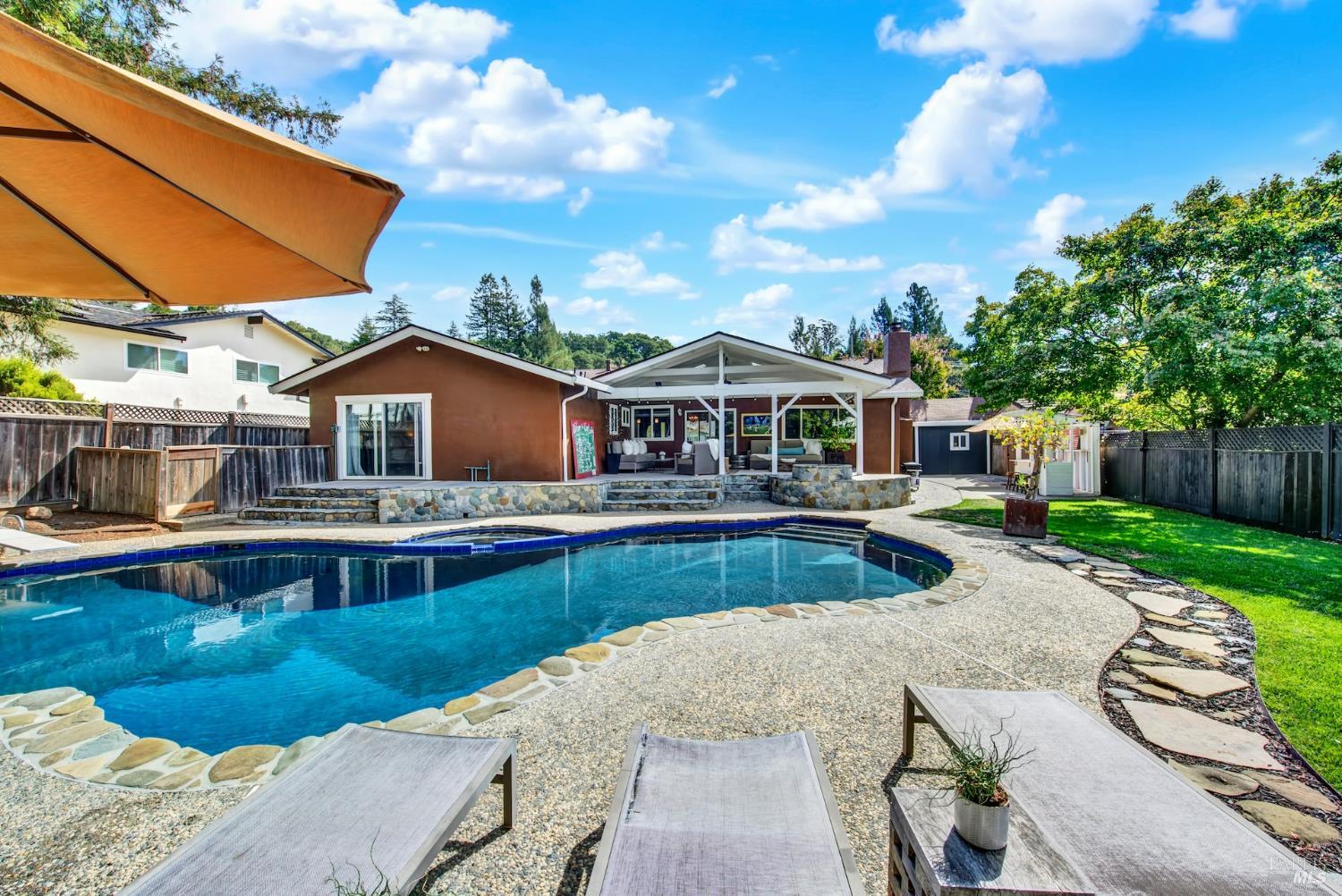 1115 Larkin Way Napa CA 94558