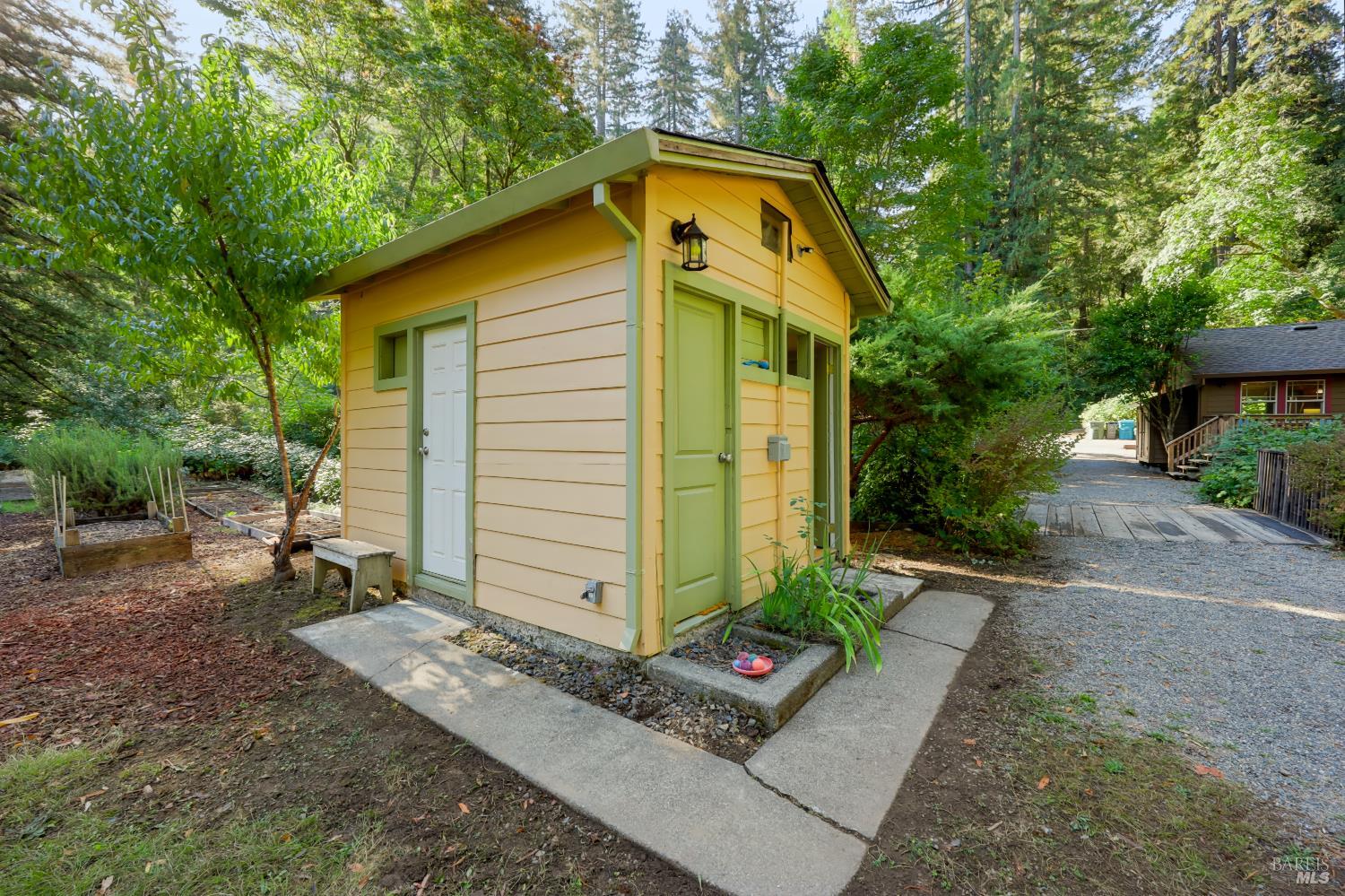 10131-10101 Highway 116 Forestville CA 95436