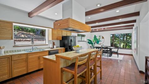 99 Chula Vista Drive San Rafael CA 94901