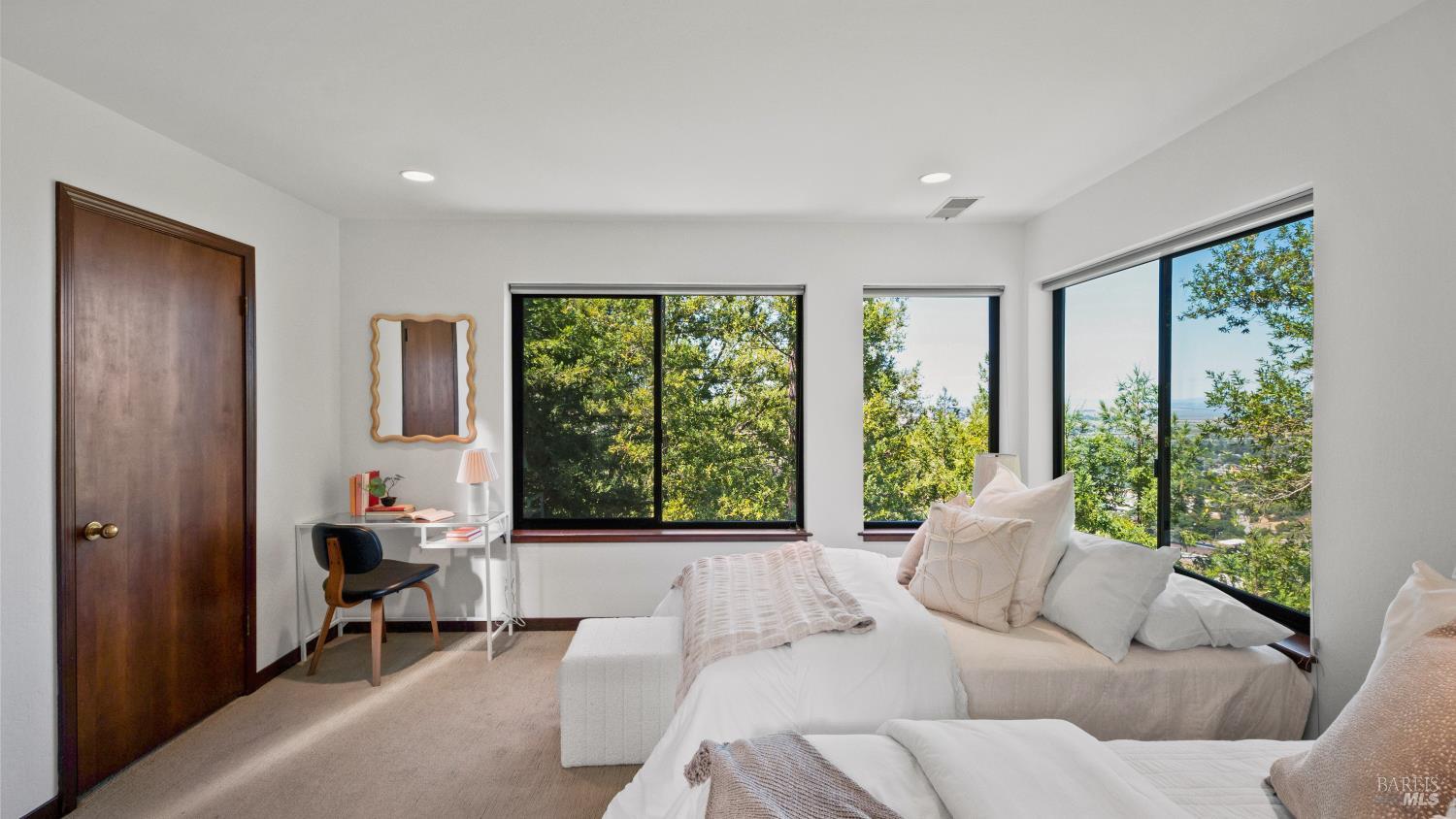 99 Chula Vista Drive San Rafael CA 94901