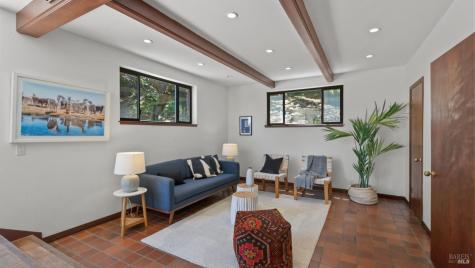 99 Chula Vista Drive San Rafael CA 94901