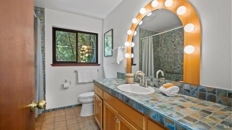 99 Chula Vista Drive San Rafael CA 94901
