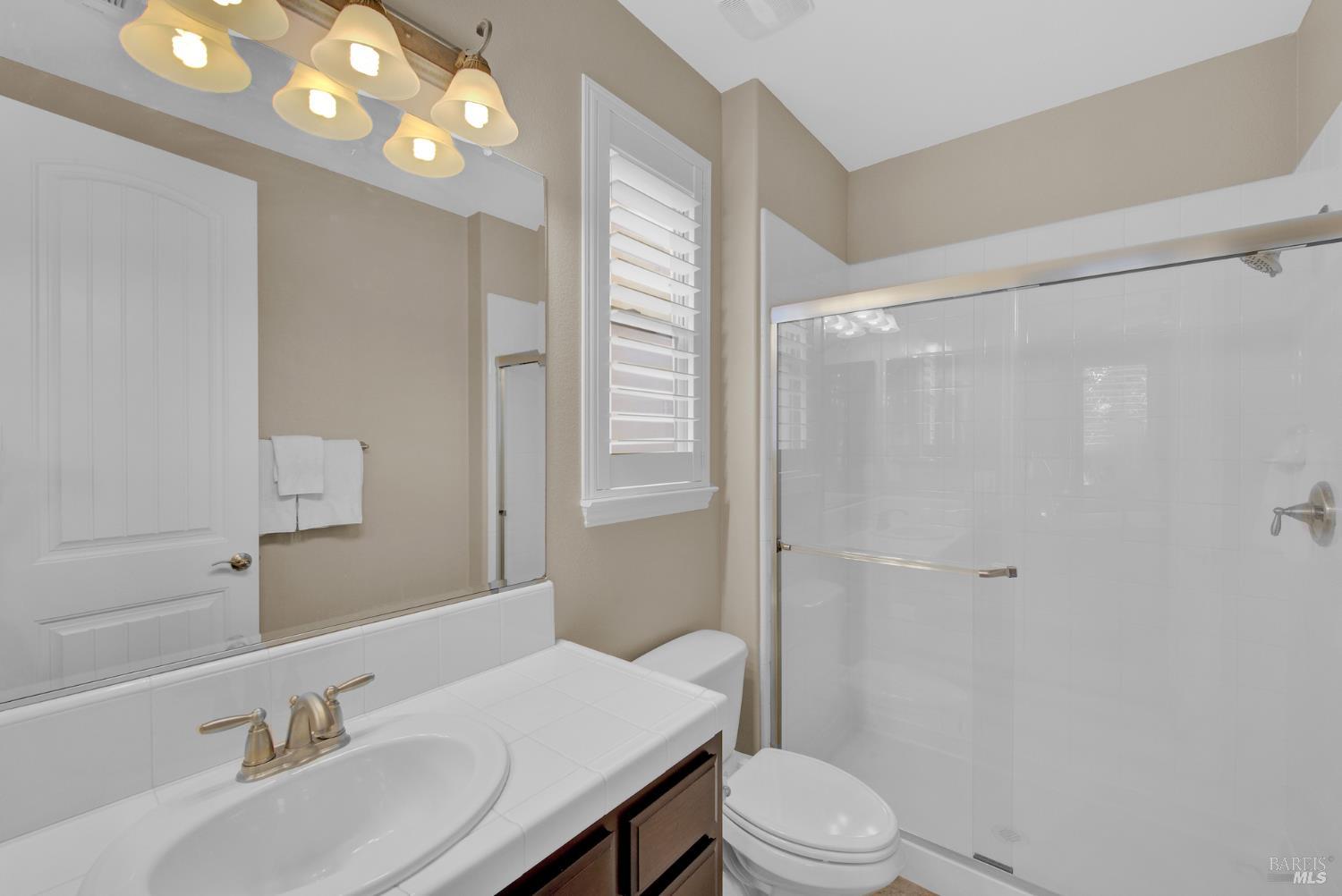 583 Via De Bella Fairfield CA 94534