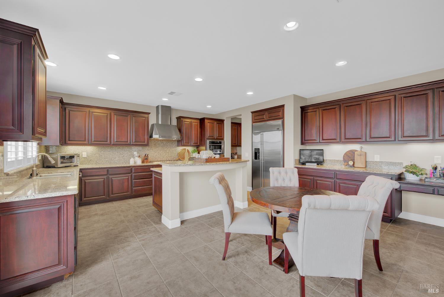 583 Via De Bella Fairfield CA 94534