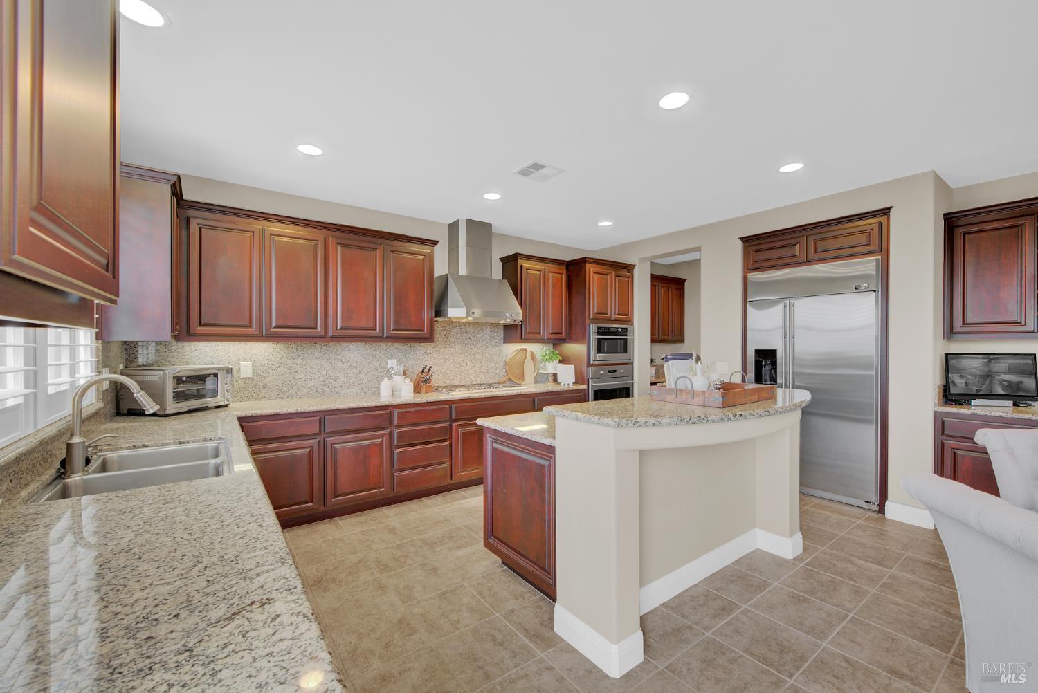 583 Via De Bella Fairfield CA 94534