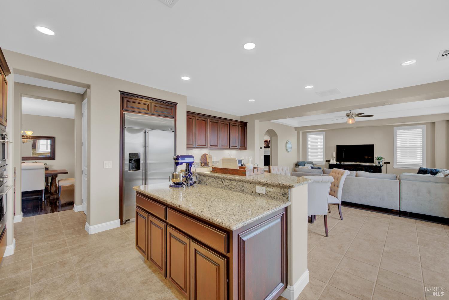 583 Via De Bella Fairfield CA 94534