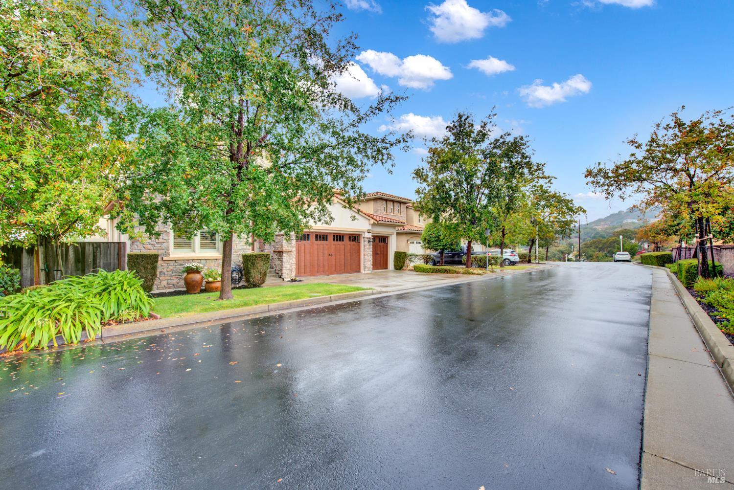 583 Via De Bella Fairfield CA 94534