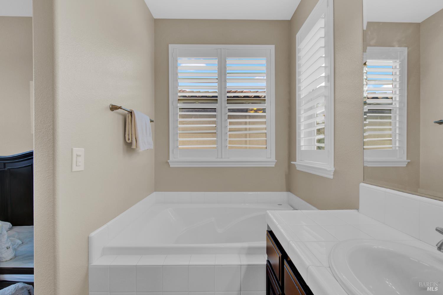 583 Via De Bella Fairfield CA 94534