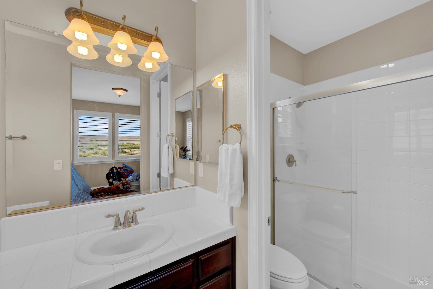 583 Via De Bella Fairfield CA 94534