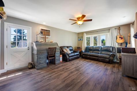 1220 Gravenstein Highway N Sebastopol CA 95472